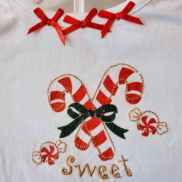 NWT Candy Canes "Sweet" Christmas/Holiday Two Piece w/Matching Socks-Sz 6 mos! - Picture 3 of 15